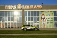 Et titall personer deltok i en slåsskamp på Leo's Lekeland i Stavanger søndag kveld.