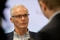 Direktør Lars Sørgard hos Konkurransetilsynet har ilagt alarmselskapene Verisure og Sector Alarm gebyrer på til sammen over 1,2 milliarder for ulovlig prissamarbeid.